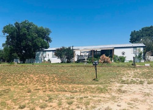 1621 Austin St, Robert Lee, TX, 76945-4835 | Card Image