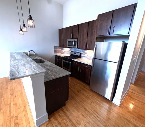 313-1432 W 21st St, Chicago, IL, 60608-2226 | Card Image