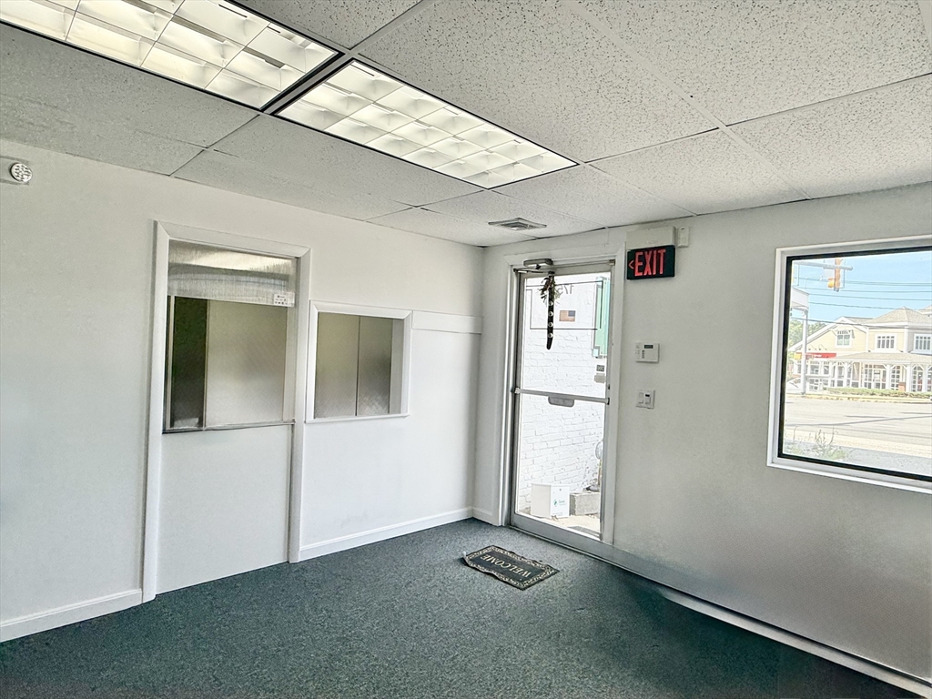 Commercial Lease in Burlington 3