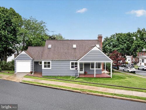 100 College St, BOYERTOWN, PA, 19512-1408 | Card Image