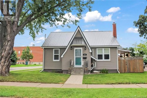 147 Givan Dr, Moncton, NB, E1E3M6 | Card Image