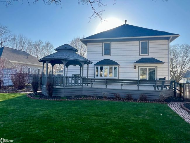 1010 Center St, House other with 4 bedrooms, 3 bathrooms and null parking in Manning IA | Image 16