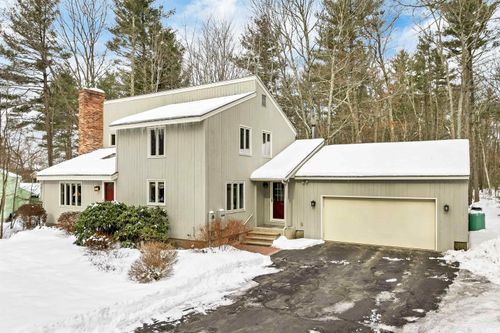 13 Park Street, Windham, NH, 03087 | Card Image