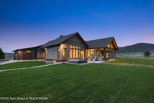 2399 Chapel Rd, House other with 4 bedrooms, 5 bathrooms and null parking in Swan Valley ID | Image 10