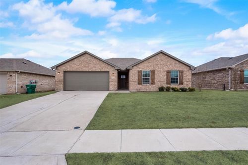 3318 Brookstone Dr, Sherman, TX, 75092-4576 | Card Image