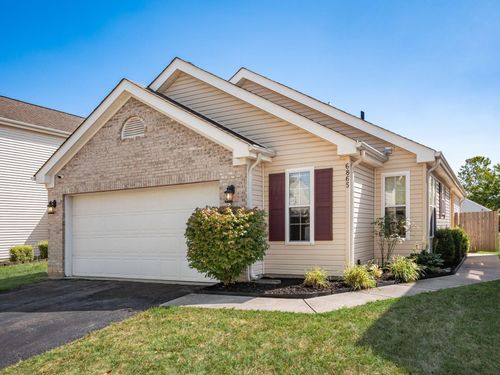 6865 Manor Crest Ln, Canal Winchester, OH, 43110-7806 | Card Image