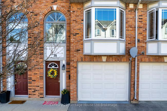 38 - 46 Conestoga Rd, Condo with 3 bedrooms, 2 bathrooms and 1 parking in Woodstock ON | Image 4