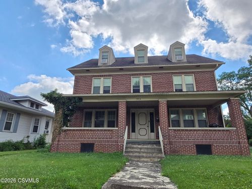 1013 N Front St, Milton, PA, 17847-1444 | Card Image