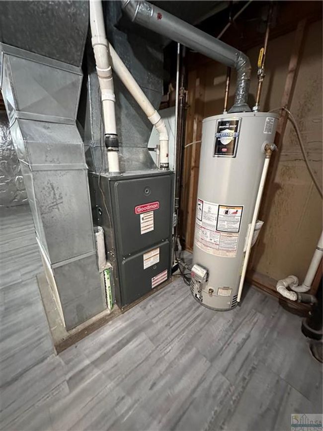807 10 Th Ave N, House other with 3 bedrooms, 3 bathrooms and null parking in Glasgow MT | Image 29
