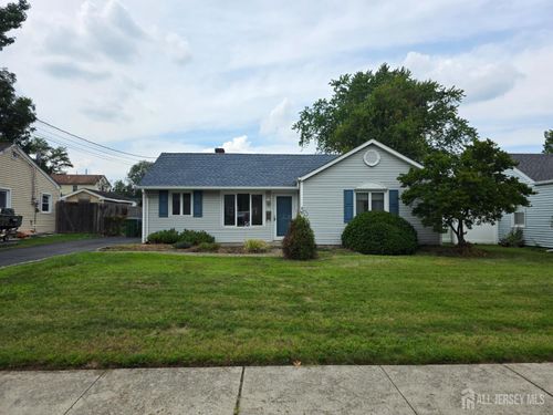 37 Dalton Pl, Edison, NJ, 08817-3222 | Card Image