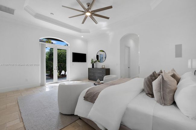 5837 Sw 102 Nd St, House other with 6 bedrooms, 6 bathrooms and null parking in Pinecrest FL | Image 25