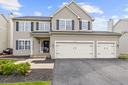 2321 Amsterdam Cir, Montgomery, IL, 60538-6013 | Card Image