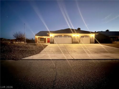 5371 Bridger St, Pahrump, NV, 89061-7735 | Card Image