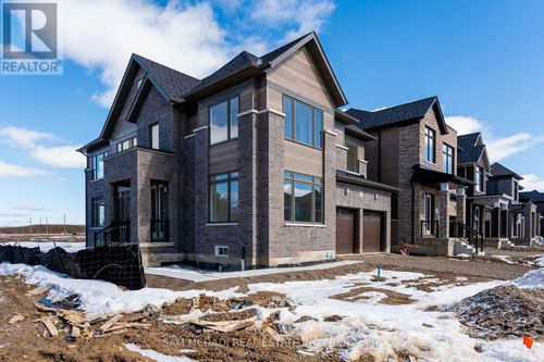 3 Blain Dr, Binbrook, ON, L0R1C0 | Card Image