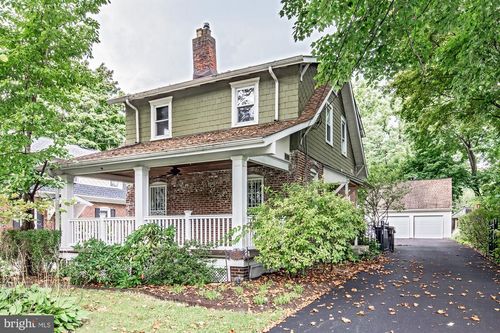 710 Lore Ave, WILMINGTON, DE, 19809-3051 | Card Image