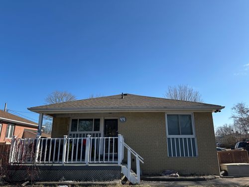 44 Tulloch Dr, Ajax, ON, L1S2S4 | Card Image