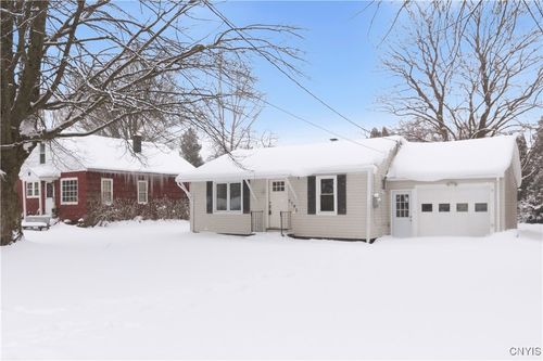 5791 Lincoln Ave, Cicero, NY, 13039-9554 | Card Image