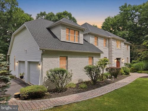 498 Twinbrook Road, Bear Creek Township, PA, 18702 | Card Image