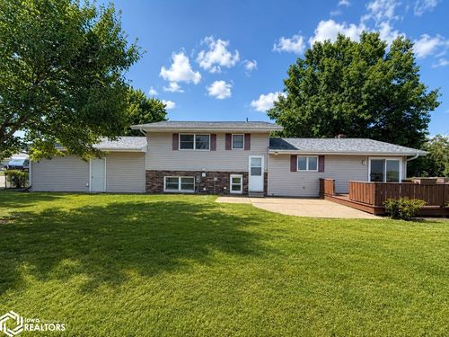 102 Maple St, Donnellson, IA, 52625-9717 | Card Image