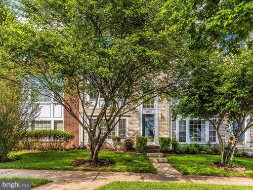 18312 Bailiwick Pl, GERMANTOWN, MD, 20874-2222 | Card Image
