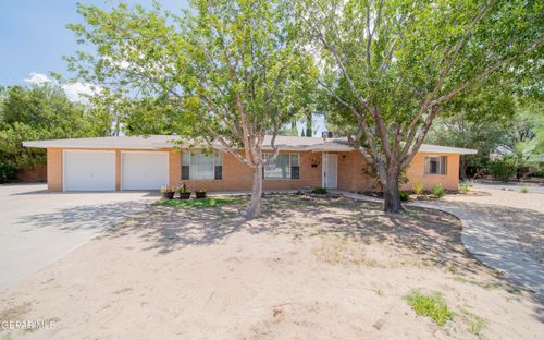 1850 Debby Cir, Las Cruces, NM, 88005-1629 | Card Image