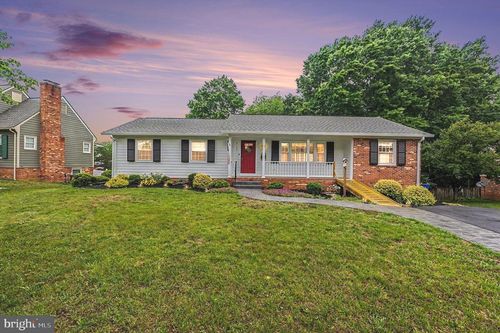 313 Laurel Ave, FREDERICKSBURG, VA, 22408-1569 | Card Image