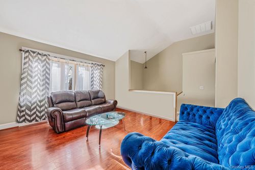 47 Levey Blvd, Wyandanch, NY, 11798-3730 | Card Image