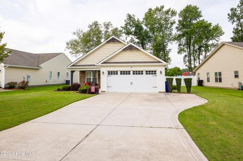 104 Cove Pl, Clinton, NC, 28328-2349 | Card Image