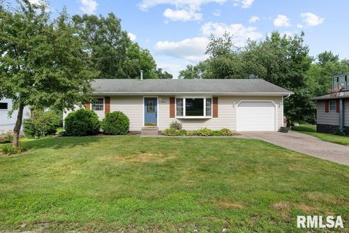 1303 6th Street A, Orion, IL, 61273-9704 | Card Image