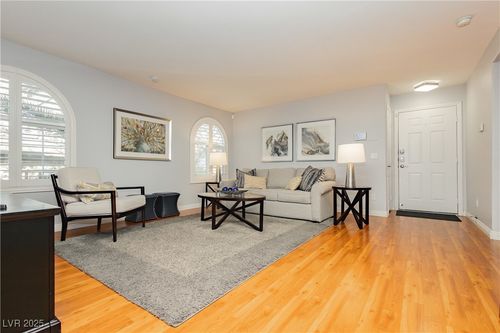 127-9325 W Desert Inn Rd, Las Vegas, NV, 89117-6702 | Card Image