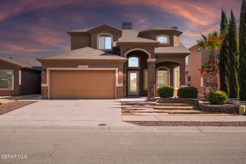 3824 Loma Adriana Dr, El Paso, TX, 79938-1249 | Card Image