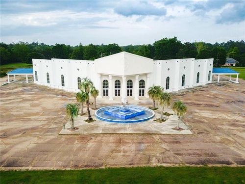 17199 N I 12 Service Rd, Hammond, LA, 70403-6342 | Card Image