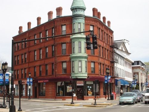 apt-301-3 Forest St, Medford, MA, 02155-3100 | Card Image