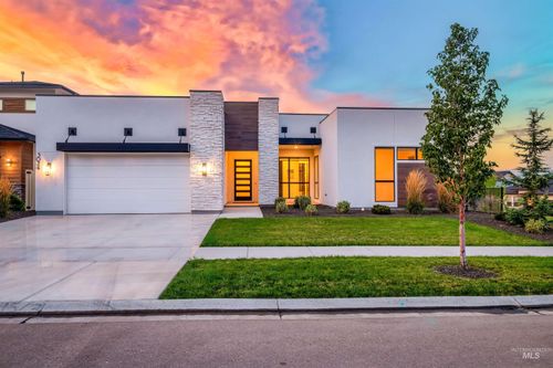 3024 E Parulo Dr, Meridian, ID, 83642-8806 | Card Image