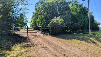 Tire-Derived Aggregate Driveway | Image 3