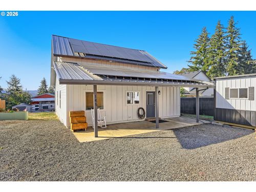 145 Se Oak View Ln, Estacada, OR, 97023-9338 | Card Image
