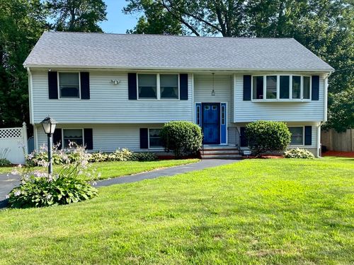 6 E Division St, Holbrook, MA, 02343-1248 | Card Image