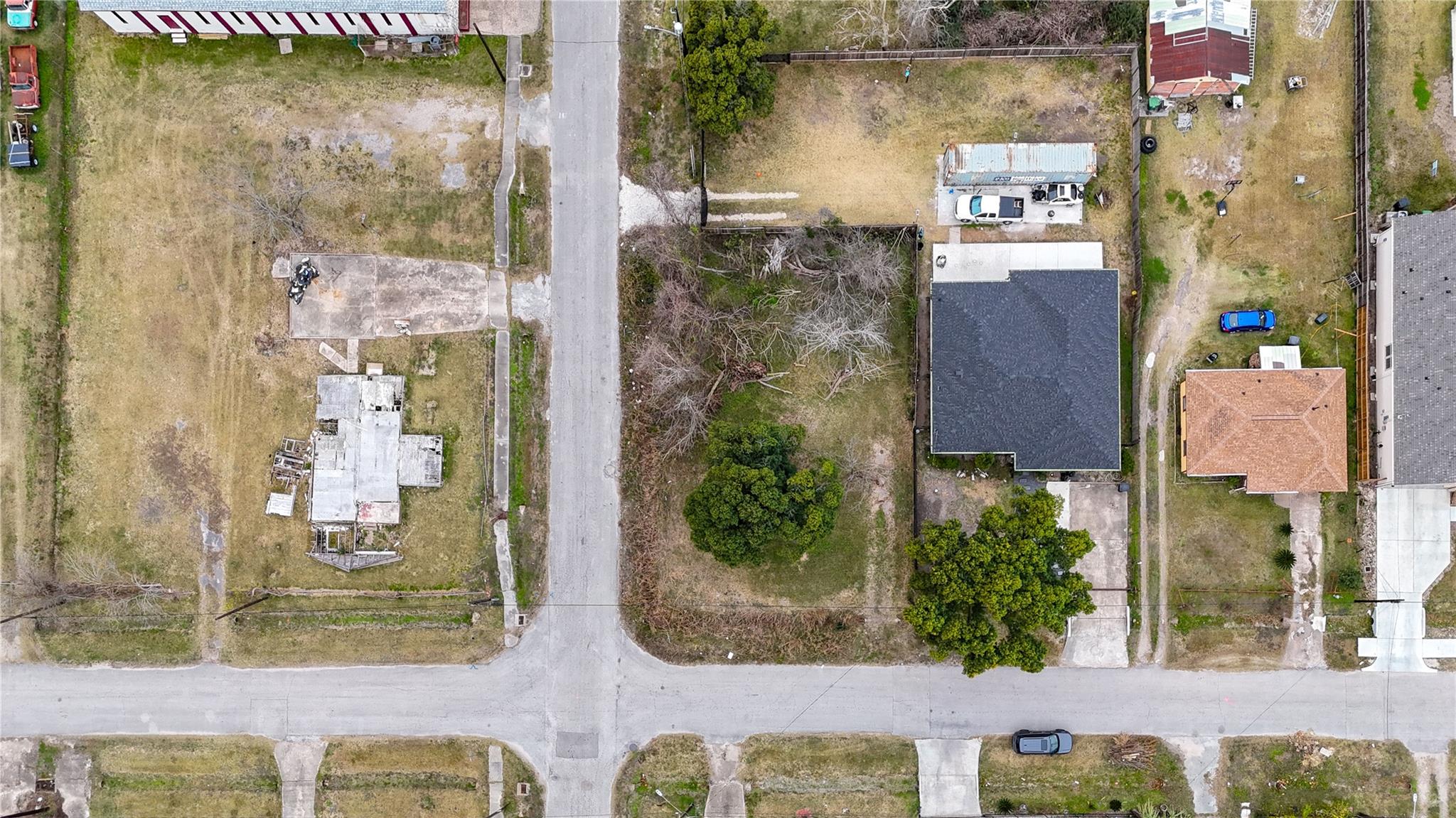 Land in Houston 5
