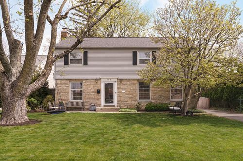 284 S Stanwood Rd, Bexley, OH, 43209-1834 | Card Image