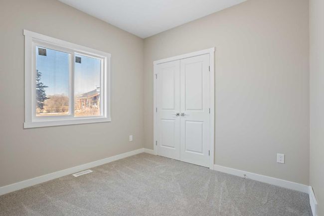 906 Macleod Trail Sw, House other with 5 bedrooms, 3 bathrooms and 3 parking in High River AB | Image 18