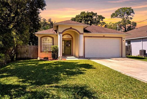 7024 N Dakota Ave, TAMPA, FL, 33604-5328 | Card Image