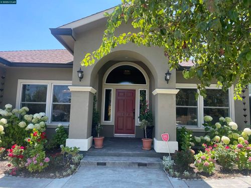 1878 Casa Grande St, Benicia, CA, 94510-2306 | Card Image