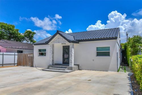 6575 Sw 39th Ter, Miami, FL, 33155-4821 | Card Image
