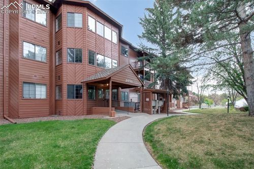302-2450 Palmer Park Boulevard, Colorado Springs, CO, 80909 | Card Image