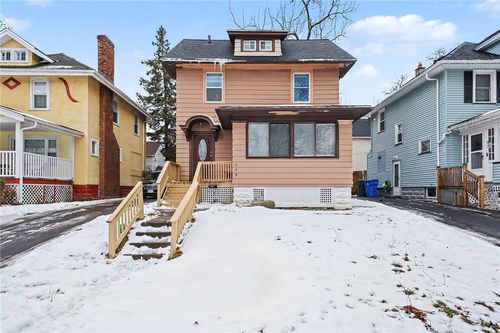 539 Lakeview Park, Rochester, NY, 14613 | Card Image