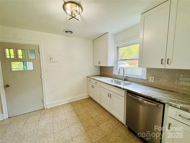 1506 Coker Ave, House other with 2 bedrooms, 1 bathrooms and null parking in Charlotte NC | Image 5