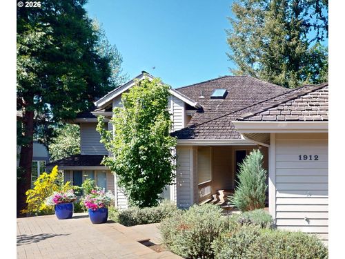 1912 Sunburst Ter, West Linn, OR, 97068-4801 | Card Image