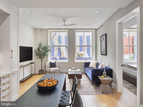 2bed-1401 Spruce St, PHILADELPHIA, PA, 19102-4590 | Card Image