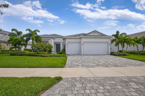 10904 Stellar Cir, Palm Beach Gardens, FL, 33412-2942 | Card Image