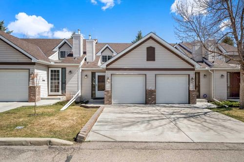 147 Somervale Pk Sw, Calgary, AB, T2Y3J4 | Card Image
